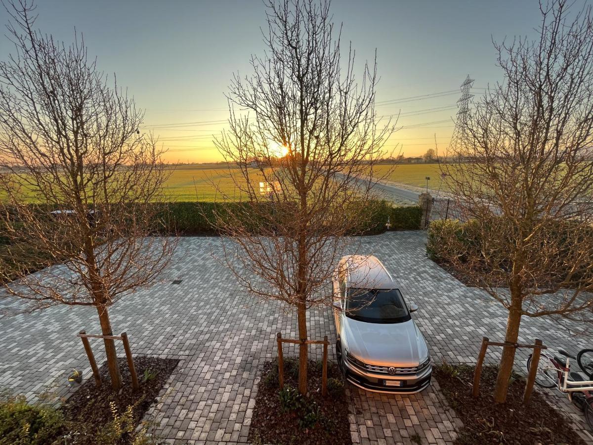 * * * * * Splendida Casa Di Campagna Кастеназо Екстериор снимка