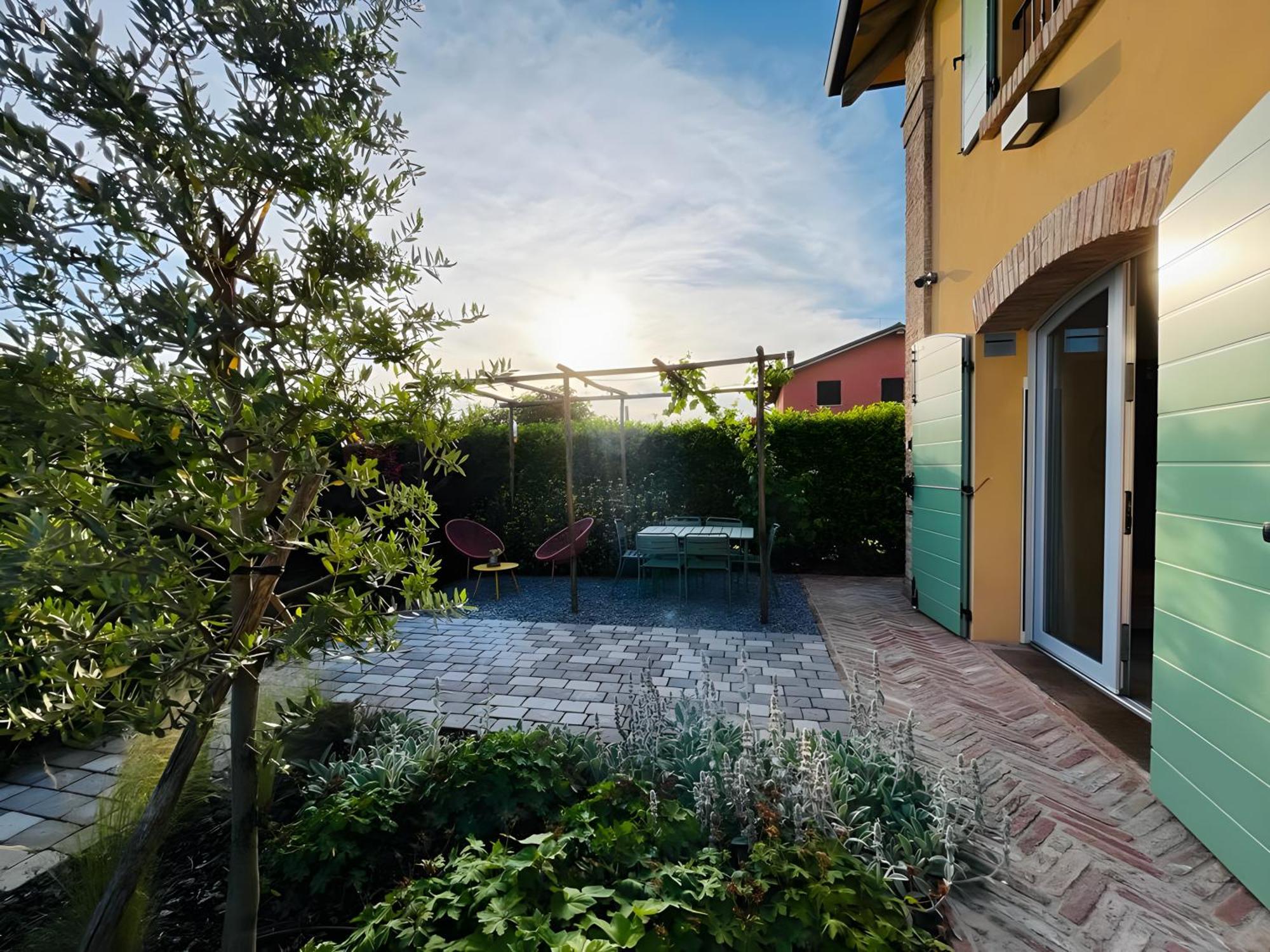 * * * * * Splendida Casa Di Campagna Кастеназо Екстериор снимка